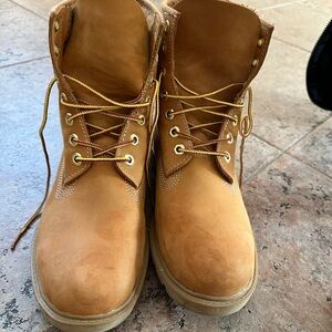 Timberland Boots Men’s 8.5 New
